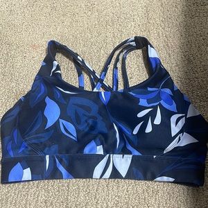 Dip sports bra